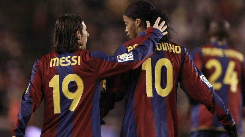 Số áo của Ronaldinho - Số 10 huyền thoại tại Barcelona